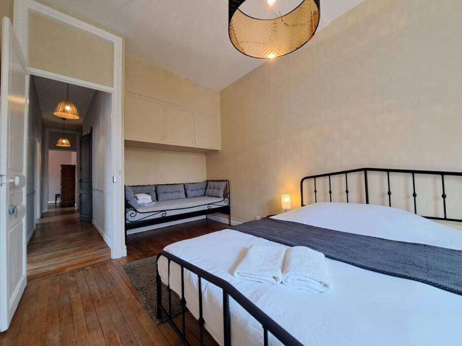 Perth, Bel Appartement Lumineux Reims Exterior photo
